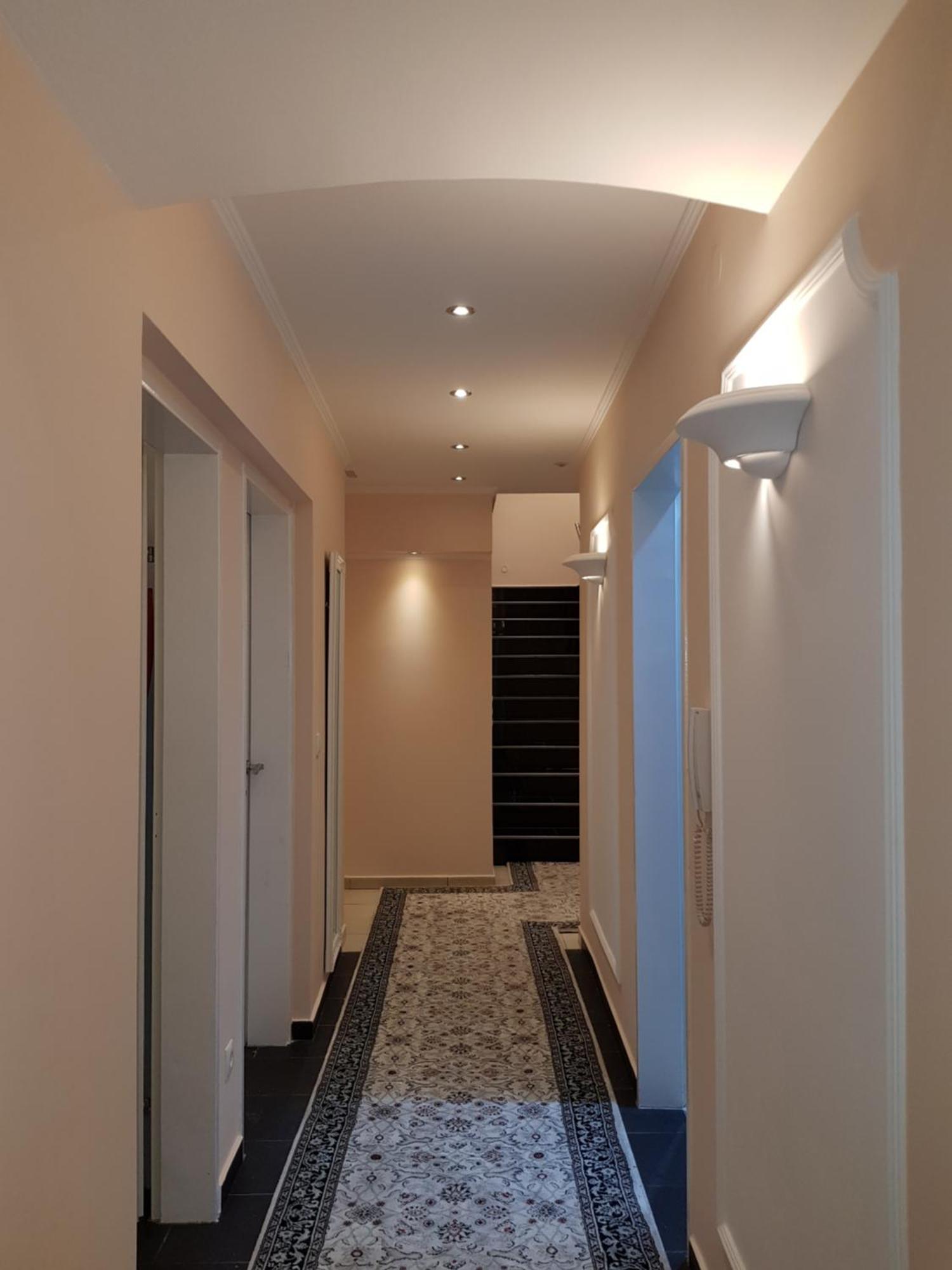 Grosse Wohnung Naehe Zentrum Bécs Kültér fotó